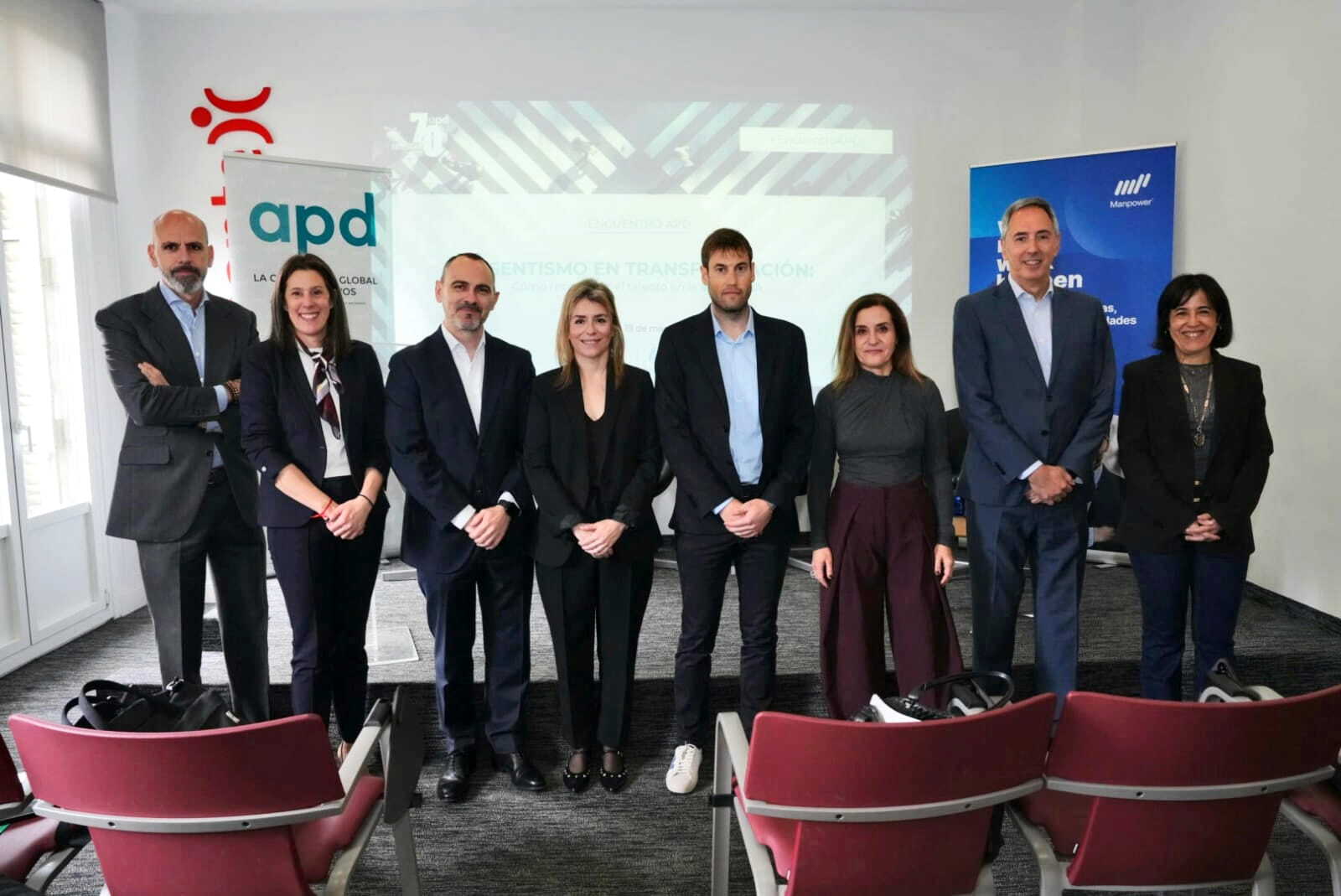 El absentismo y la desconexión laboral, en el centro del debate empresarial en Cataluña