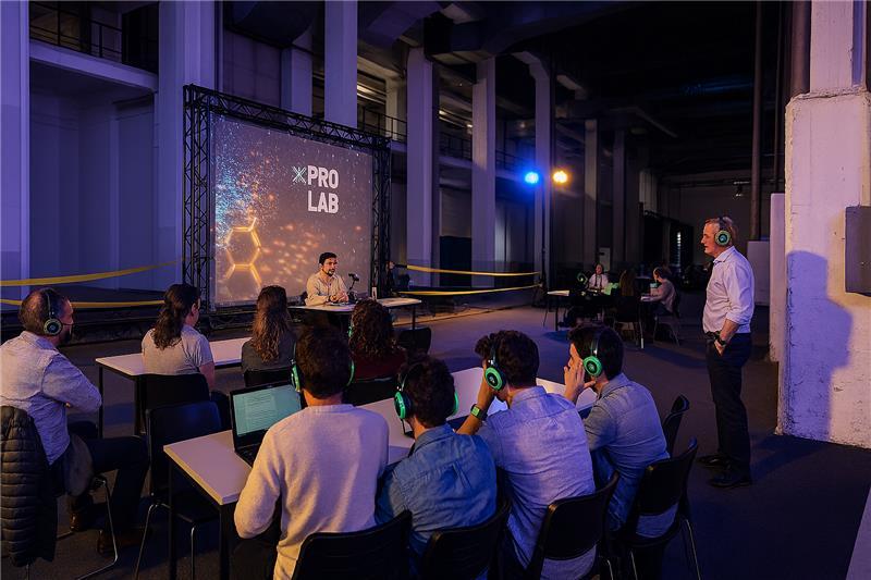 Asistentes al evento de Experis