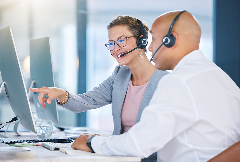 Trabajadores  en un call center